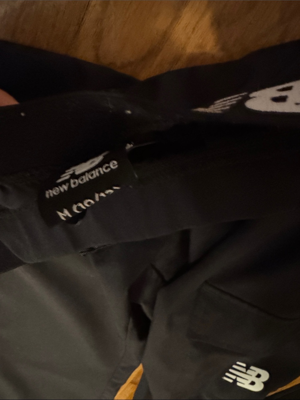 New Balance 4 pocket Cargo Joggers sweatpants windbreaker joggers - Picture 2 of 2